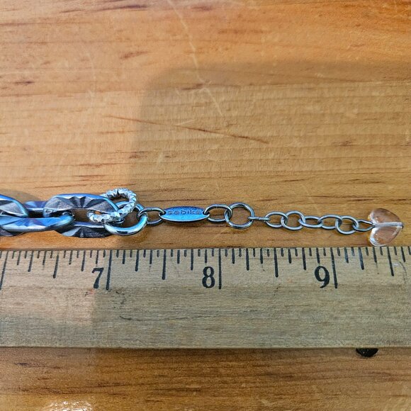 Sabika Grey & Silver Etched Chain Bracelet - Picture 5 of 7